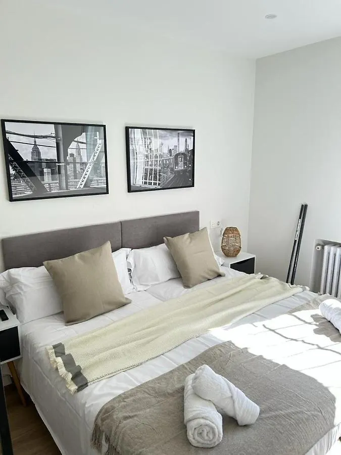 Guggenheim Apartment Bilbao Spain
